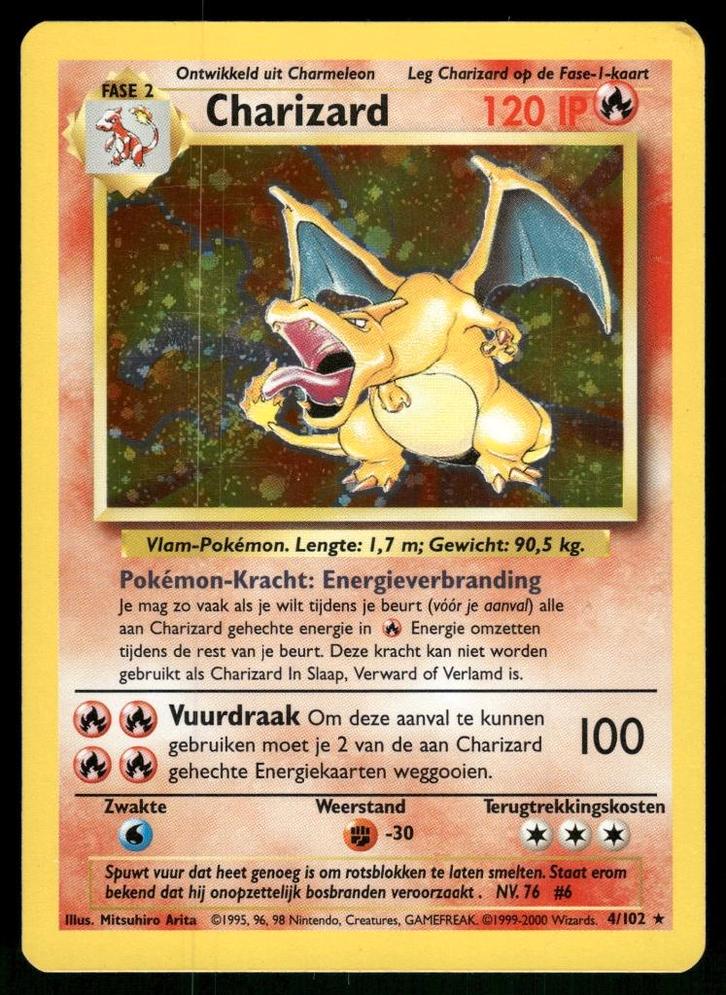 Charizard 4/102 - Base (NL) (EX), Hobby en Vrije tijd, Verzamelkaartspellen | Pokémon, Gebruikt, Verzenden