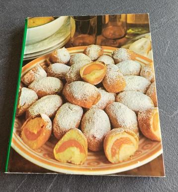 kookboek: de keuken van West-Europa beschikbaar voor biedingen