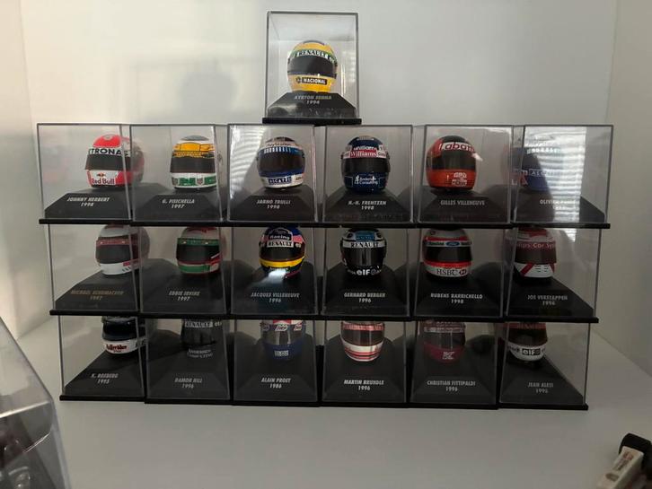Casques miniatures F1 1/8, Hobby & Loisirs créatifs, Voitures miniatures | 1:5 à 1:12, Comme neuf, Enlèvement ou Envoi