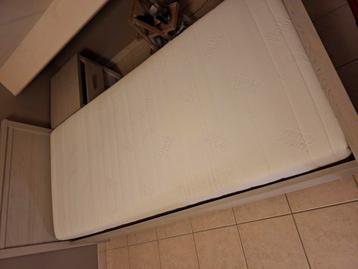 Matras 1 persoon beschikbaar voor biedingen