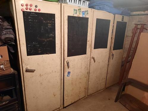 4 Metalen kasten voor garage of berging, Tuin en Terras, Bergingen en Tuinkasten, Gebruikt, Overige typen, Metaal, Ophalen