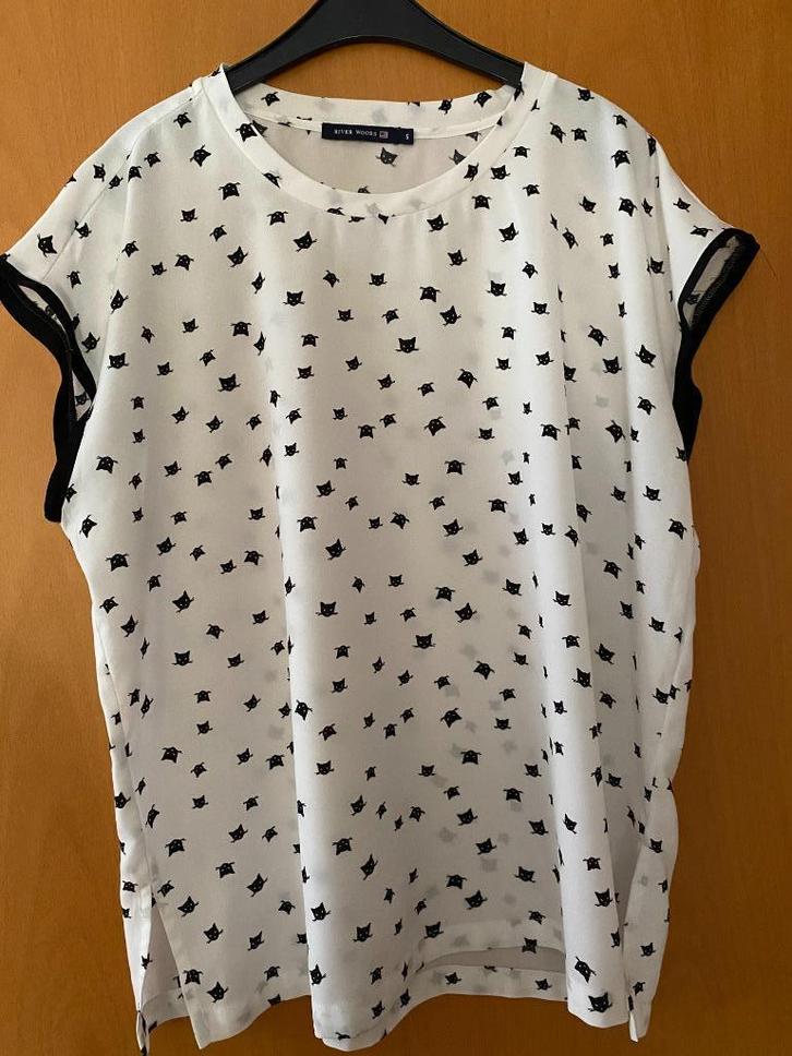 T-shirt wit met katjes - River Woods, Kleding | Dames, T-shirts, Gedragen, Maat 36 (S), Wit, Korte mouw, Ophalen of Verzenden