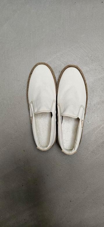 MIPACHA schoenen Slipo Mucho Cuerda beschikbaar voor biedingen