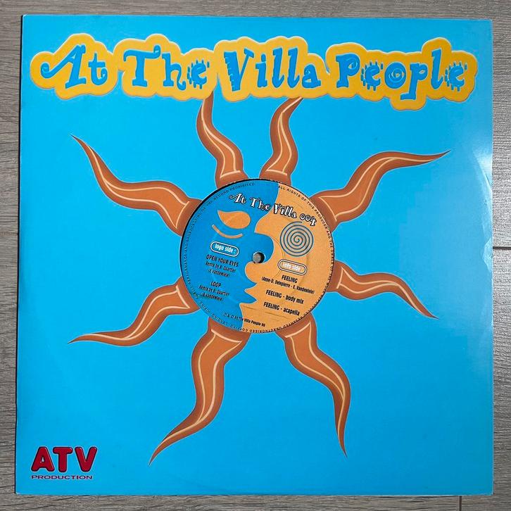 At The Villa People - At The Villa 004 (1996), CD & DVD, Vinyles | Dance & House, Utilisé, Techno ou Trance, 12 pouces, Envoi