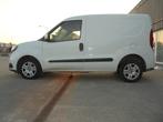 12.603 + BTW/FIAT DOBLO 1.6d/NAVI/AIRCO/CAMERA/CARPLAY/DAB, Auto's, Fiat, Voorwielaandrijving, Stof, 4 cilinders, Wit