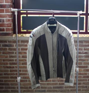 Veste été taille XL beschikbaar voor biedingen