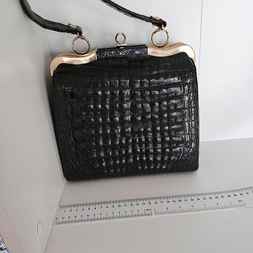 Croco. Vintage. Handtas., Handtassen en Accessoires, Tassen | Damestassen, Zo goed als nieuw, Handtas, Zwart, Ophalen