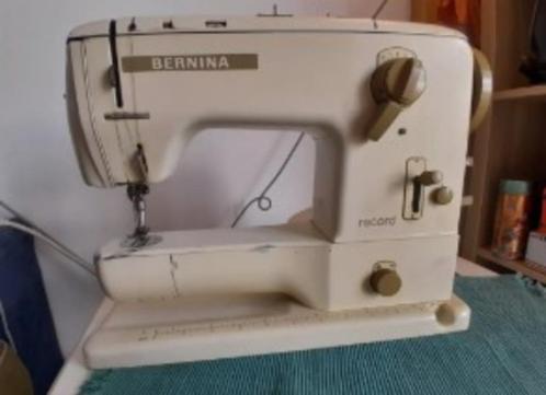 Bernina 730 Record, Hobby & Loisirs créatifs, Machines à coudre & Accessoires, Utilisé, Machine à coudre, Bernina, Enlèvement ou Envoi