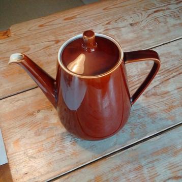 Vintage porseleinen koffiepot & onderzetter Villeroy en Boch beschikbaar voor biedingen