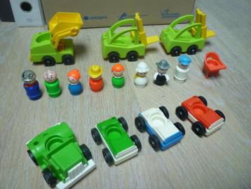 Vintage Fisher Price Little People + cars