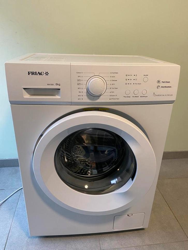 Friac WA1061 – compacte voorlader voor appartement, Electroménager, Lave-linge, Utilisé, Chargeur frontal, 4 à 6 kg, Enlèvement