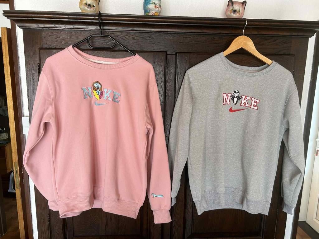 Pull Jack Skellington et Pull Sally, Collections, Disney, Comme neuf, Vêtements ou Textile, Autres personnages, Enlèvement