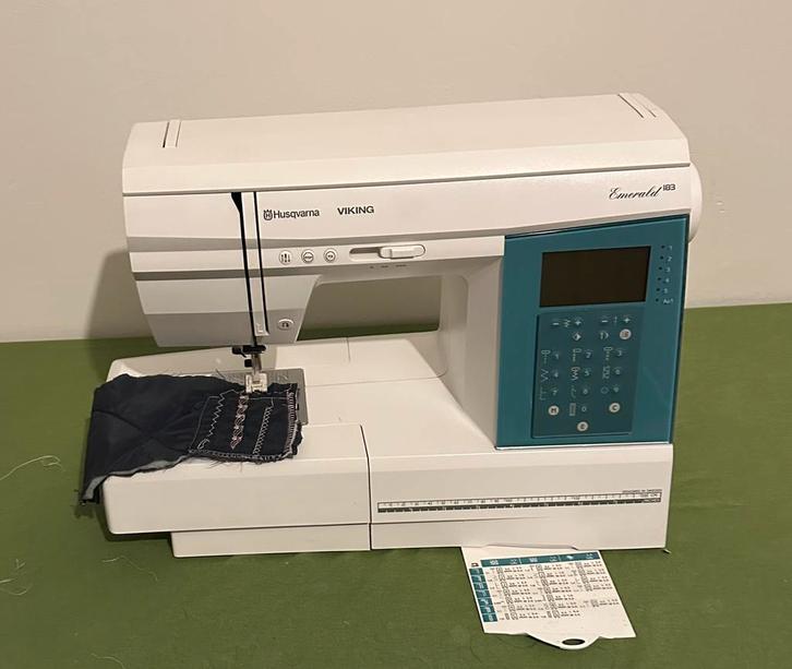 Husqvarna Viking 183, Elektronische apparatuur, Zonnebanken en Gezichtsbruiners, Zo goed als nieuw, Ophalen