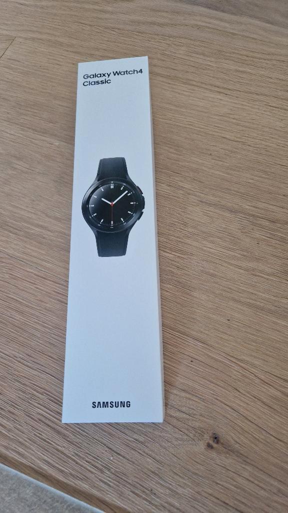 Samsung Galaxy Watch 4 4G 46mm – Gloednieuw, nooit geopend!, Handtassen en Accessoires, Smartwatches, Nieuw, Android, Zwart, Ophalen