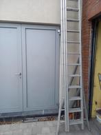 3 delige ladder, Doe-het-zelf en Bouw, Ladders en Trappen, Ophalen of Verzenden, Zo goed als nieuw, Ladder