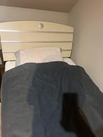 Eenpersoonsbed met matras en lattenbodem, Ophalen, Matras