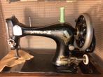 old school naaimachine, Antiek en Kunst, Ophalen