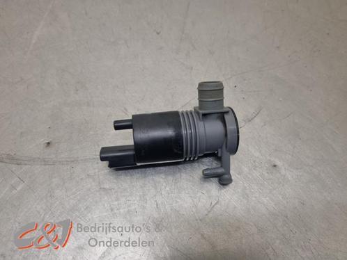 Ruitensproeierpomp voor van een Renault Trafic, Auto-onderdelen, Ruiten en Toebehoren, Renault, Gebruikt, 3 maanden garantie, Ophalen of Verzenden