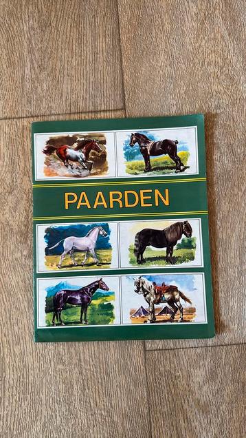 Paarden - volledig plaatjesboek beschikbaar voor biedingen