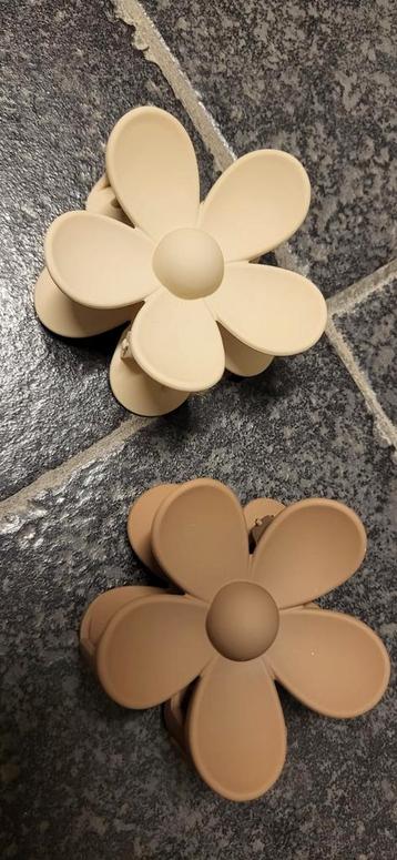 Haar accessoires/ haar spelden Nieuw!!! beschikbaar voor biedingen
