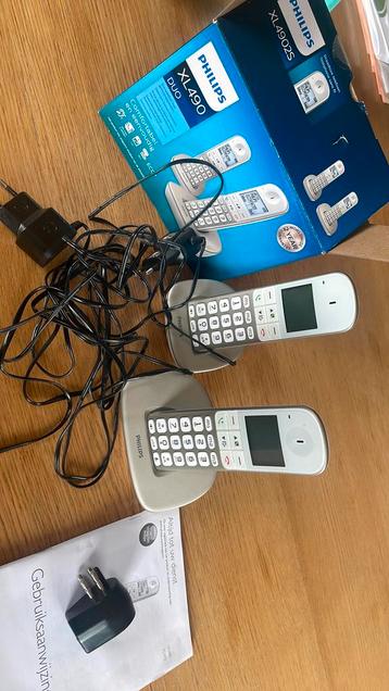 Philips XL490 Duo 2 draadloze telefoons beschikbaar voor biedingen