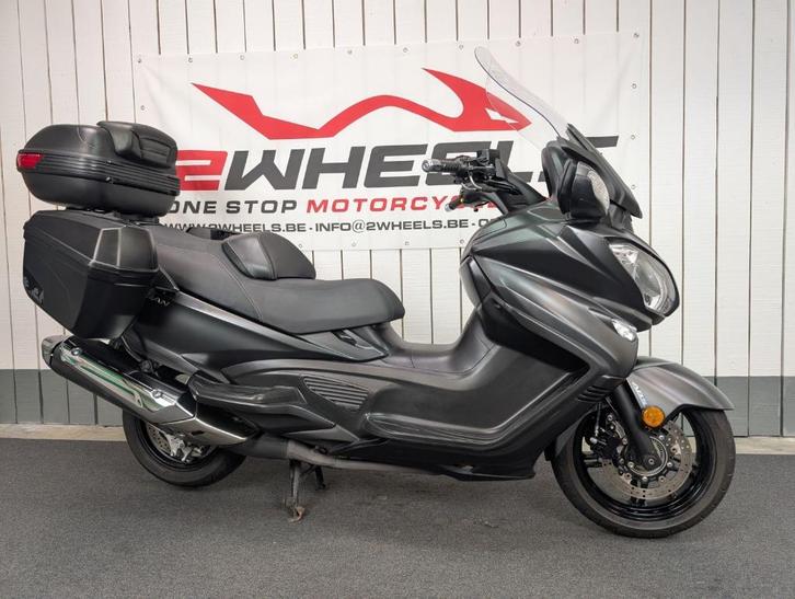 SUZUKI BURGMAN EXECUTIVE AN650, Motoren, Motoren | Suzuki, Bedrijf, Scooter, meer dan 35 kW, 2 cilinders, Motorrijbewijs A, ABS