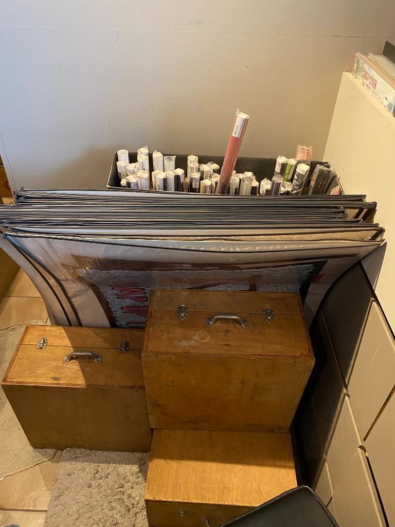 MUZIEK POSTERS ruim assortiment van overname muziekwinkel 1, Verzamelen, Posters, Nieuw, Muziek, Ophalen