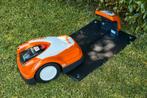 Robotmaaier Stihl RMI422 + beschermhuis, Ophalen, Zo goed als nieuw
