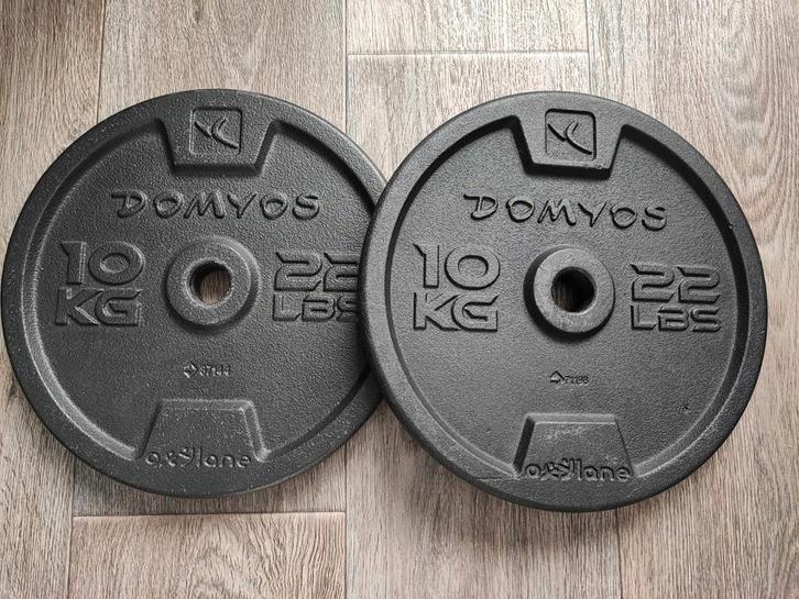 2 x 10kg Domyos halterschijven. (20kg) (Als nieuw!), Sport en Fitness, Fitnessmaterialen, Zo goed als nieuw, Halterschijven, Armen