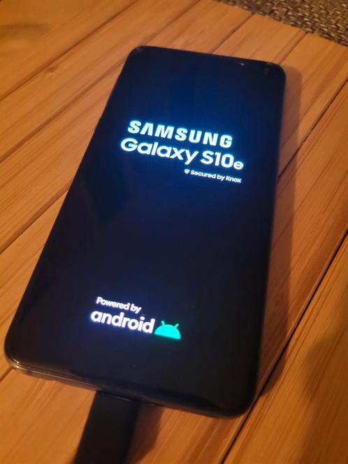 Samsung S10e 128GB, Télécoms, Téléphonie mobile | Samsung, Utilisé, Galaxy S10, 128 GB, Sans abonnement, Écran tactile, Android OS