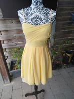 Zomerse cocktailjurk maat S, Vêtements | Femmes, Robes, Taille 36 (S), Comme neuf, Longueur genou, Jaune