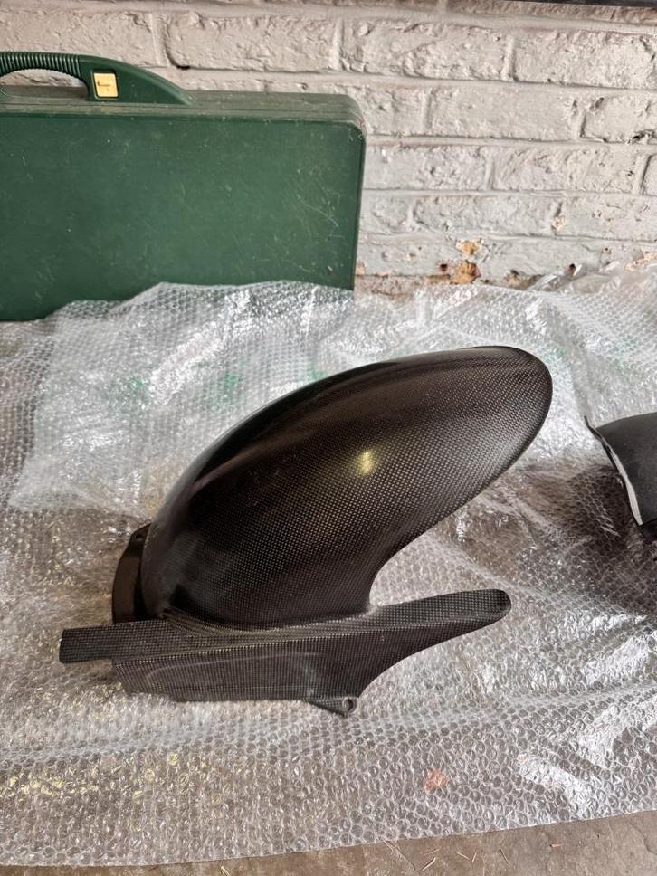 Garde boue en carbone pour Ducati Monster 697, Motos, Pièces | Ducati, Utilisé, Enlèvement