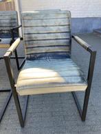 4 lederen stoelen met metalen onderstel, Huis en Inrichting, Ophalen, Gebruikt, Zwart, Metaal