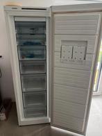 Te koop SIMENS ELECTRIC vriezer, Tussenbouw, 160 cm of meer, Zo goed als nieuw, Energieklasse A of zuiniger
