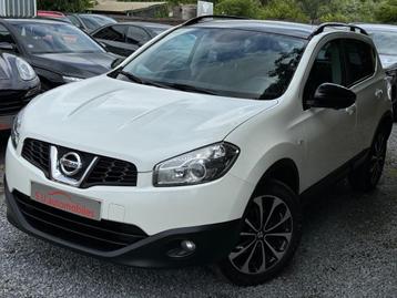 Nissan Qashqai 1.6i Tekna Pano/Navi/Cam360/Alcantara/Gar12M beschikbaar voor biedingen