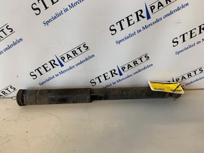 Schokdemper links-achter van een Mercedes SLK, Auto-onderdelen, Ophanging en Onderstel, Mercedes-Benz, Gebruikt, 3 maanden garantie