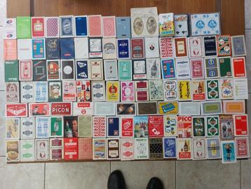Lot de jeu de cartes pour collectionneur beschikbaar voor biedingen
