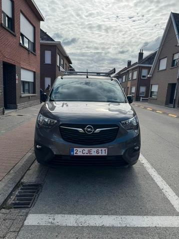 Opel combo beschikbaar voor biedingen
