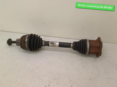 AANDRIJFAS LINKS VOOR Audi A4 Avant (B8) (8K0407271AJ), Auto-onderdelen, Remmen en Aandrijving, Audi, Gebruikt