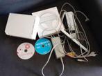 Wii spelconsole met 2 spelletjes + 1 controller + 1 stuur, Ophalen of Verzenden, Zo goed als nieuw, Met 1 controller, Met games