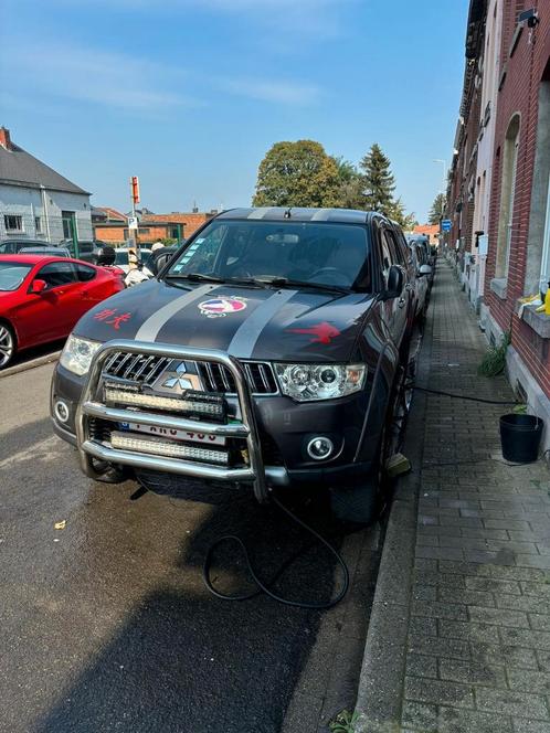 A vendre Mitsubishi l200 model 2012  216000km pas de frais à, Autos, Camionnettes & Utilitaires, Particulier, 4x4, Mitsubishi