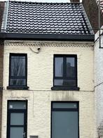 Maison cherche futur propriétaire 149000€, Immo, Huizen en Appartementen te koop, Provincie Henegouwen, Tot 200 m², 2 kamers, Tussenwoning