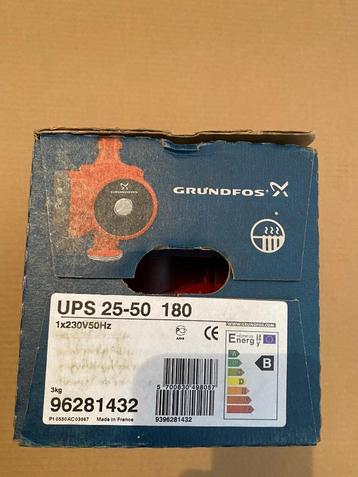 GRUNDFOS - CIRCULATEUR CHAUFFAGE - UPS 25-50/180 disponible aux enchères