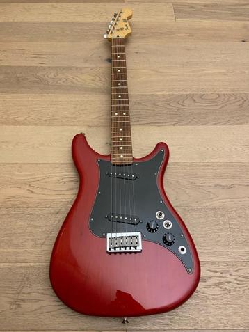 Fender Lead II Crimson Red -  In perfecte nieuwstaat! beschikbaar voor biedingen