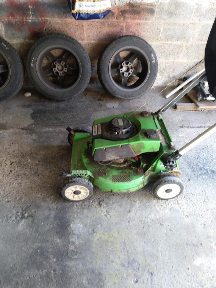 Lawn Boy Grasmaaier, Tuin en Terras, Grasmaaiers, Gebruikt, Benzine-grasmaaier, 50 cm of meer, Cirkelmaaier, Opvangzak, Opvangbak