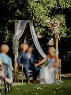 Houten backdrop frame trouw ceremonie met stof, Vêtements | Femmes, Vêtements de mariage & Accessoires de mariage, Comme neuf