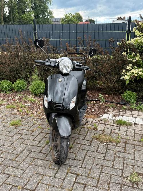 BTC Riva A klasse, Fietsen en Brommers, Scooters | Overige merken, Zo goed als nieuw, Klasse A (25 km/u), Benzine, Ophalen