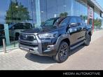 Toyota Hilux 2.8 D-4D MHEV Double Cab Aut Invincible, Auto's, 4 deurs, Stof, Gebruikt, Zwart