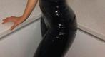 Latex glimmende broek maat S, Kleding | Dames, Broeken en Pantalons, Ophalen of Verzenden, Zo goed als nieuw, Maat 36 (S)