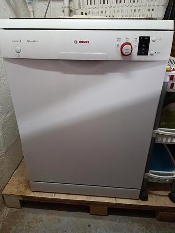 Bosch série 2 silence plus, Electroménager, Enlèvement, Utilisé, À Poser